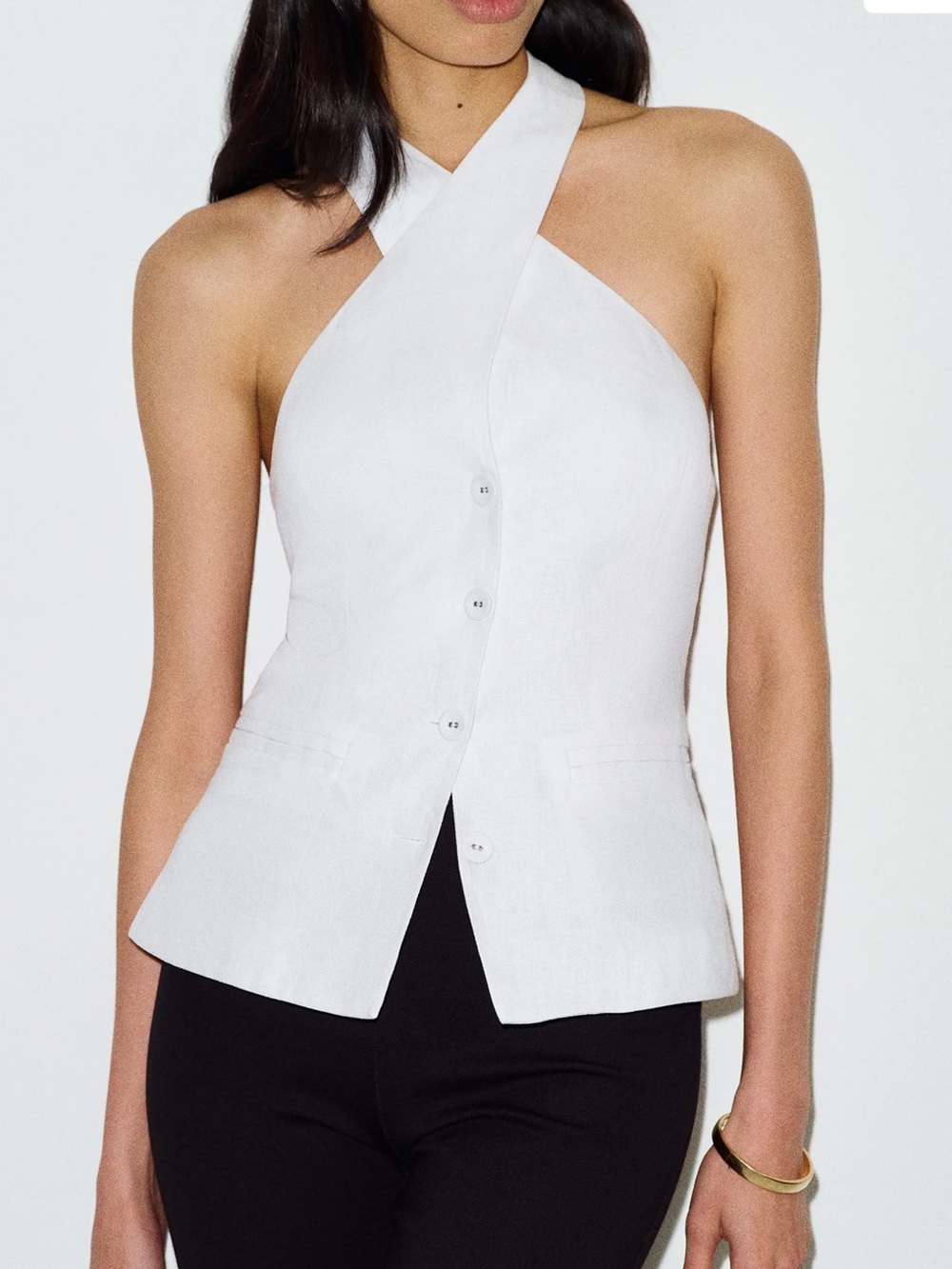 Reformation Tate linen top in white with buttons crossover neck size 6 NWT